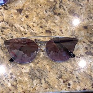 Chic sunglasses, good quality, unworn